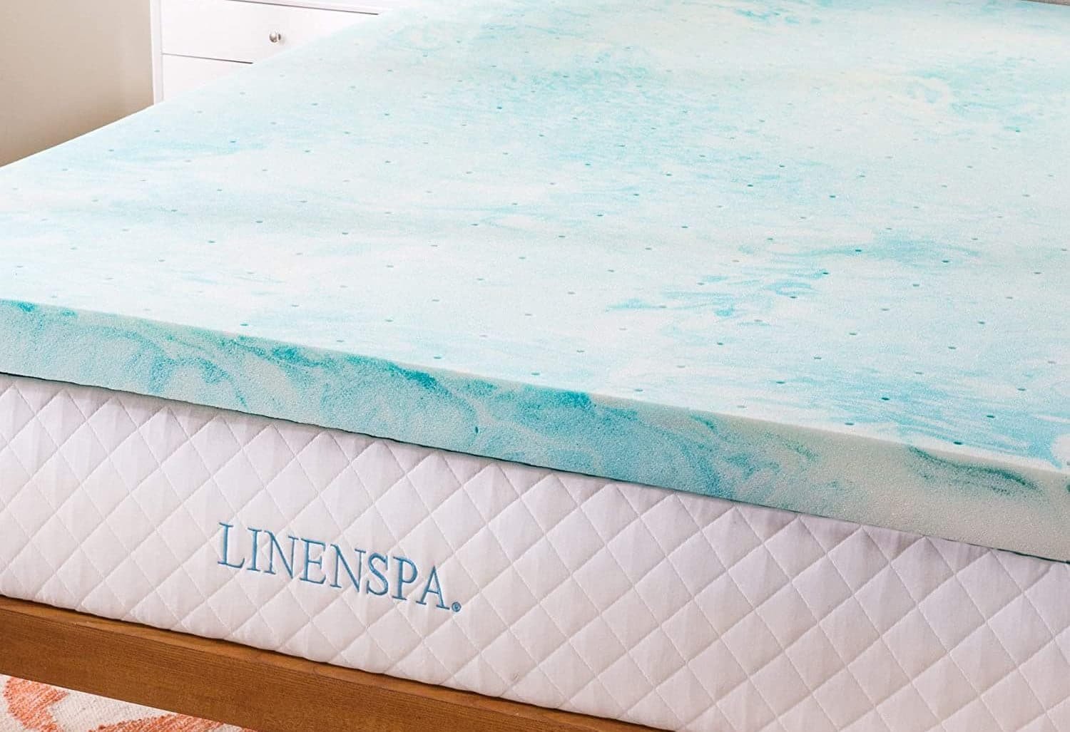 linenzpa 3 gel swirl memory foam mattress topper